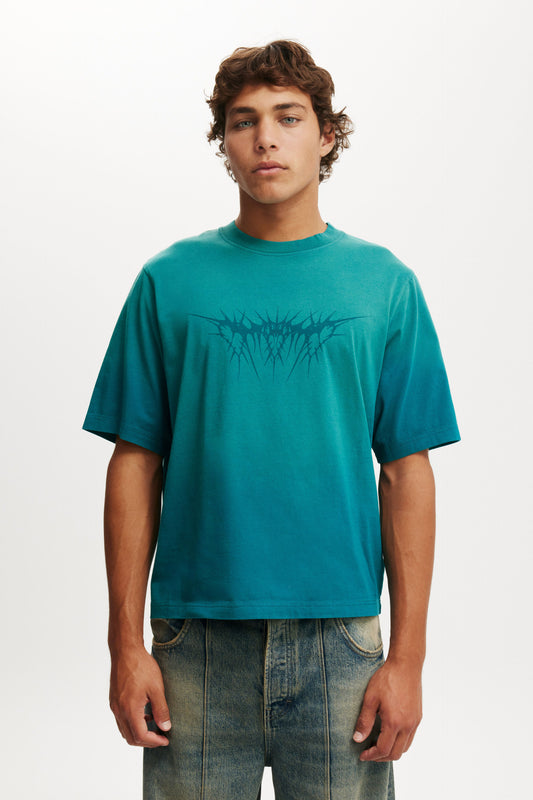Cropped Fit Graphic T-Shirt