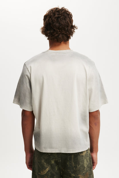 Cropped Fit Graphic T-Shirt
