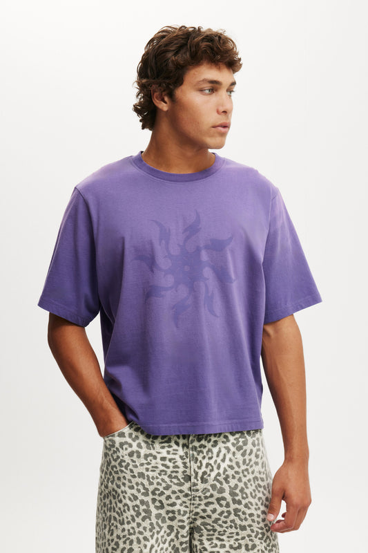 Cropped Fit Graphic T-Shirt