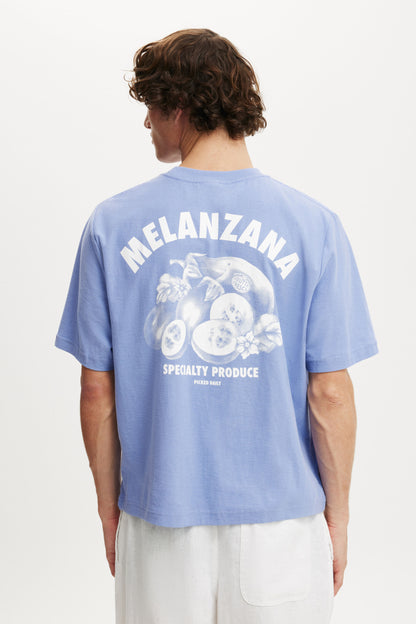 Cropped Fit Graphic T-Shirt