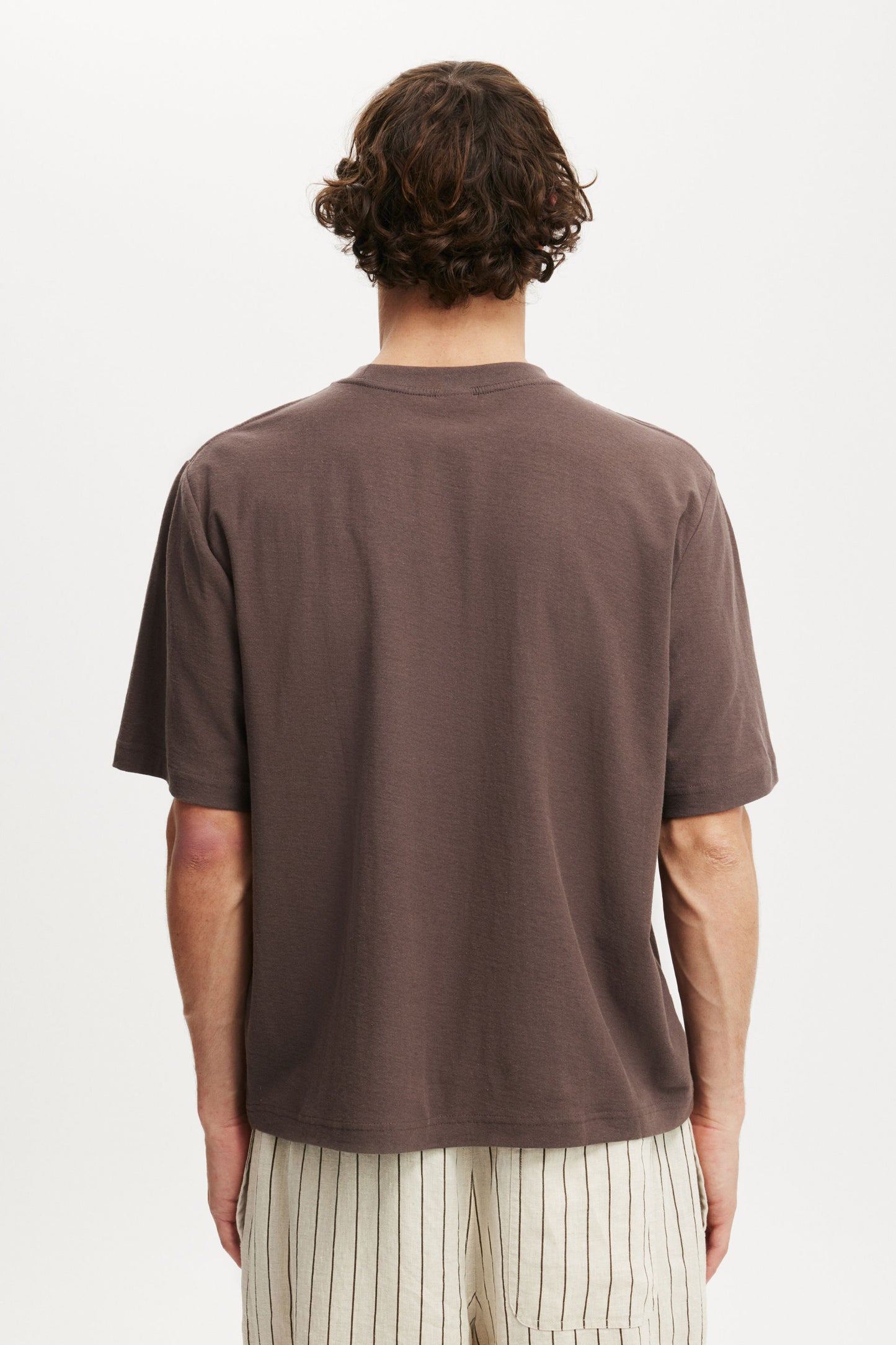 Cropped Fit Graphic T-Shirt
