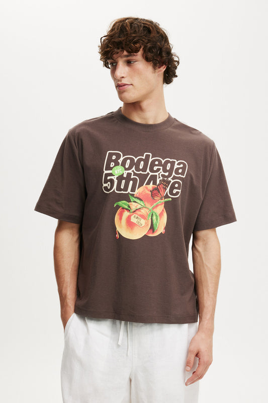 Cropped Fit Graphic T-Shirt