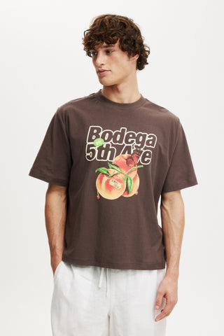 Cropped Fit Graphic T-Shirt