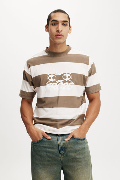 Cropped Fit Graphic T-Shirt