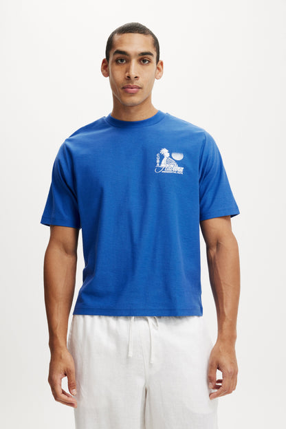 Cropped Fit Graphic T-Shirt
