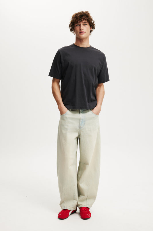 Baggy Balloon Jean