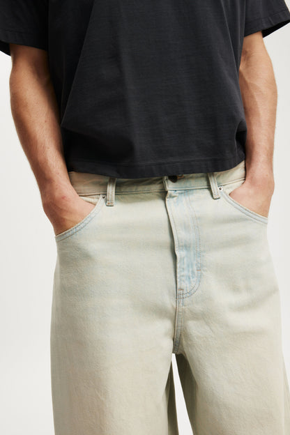 Baggy Balloon Jean