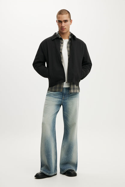 Baggy Bootcut Jean