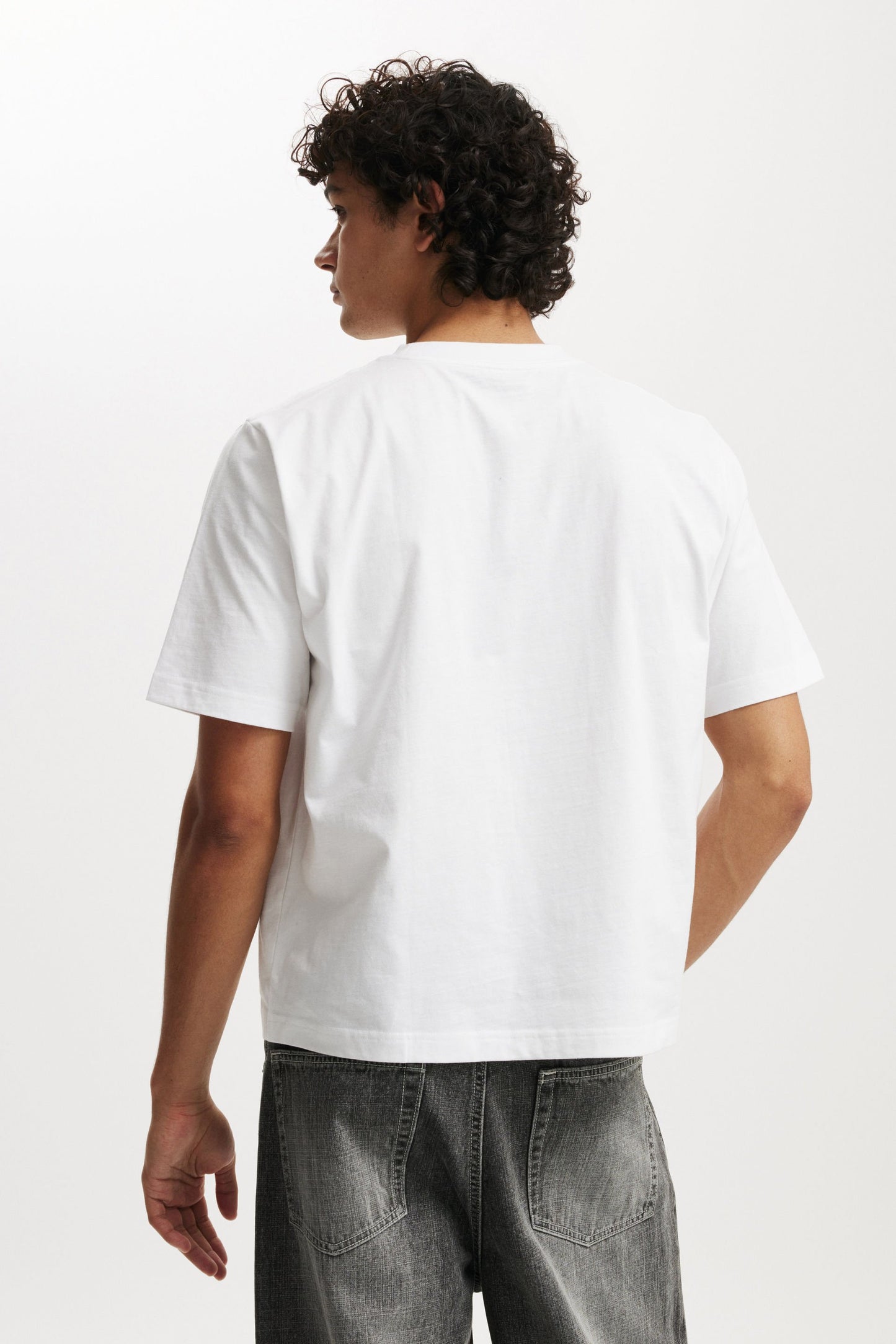 Cropped Fit T-Shirt
