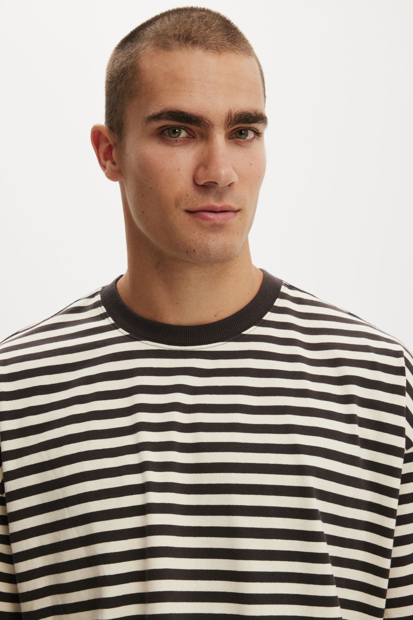 Cropped Fit T-Shirt