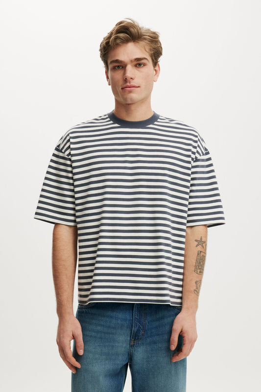 Cropped Fit T-Shirt