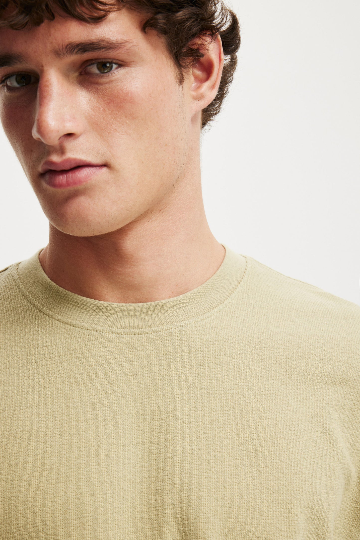 Cropped Fit T-Shirt