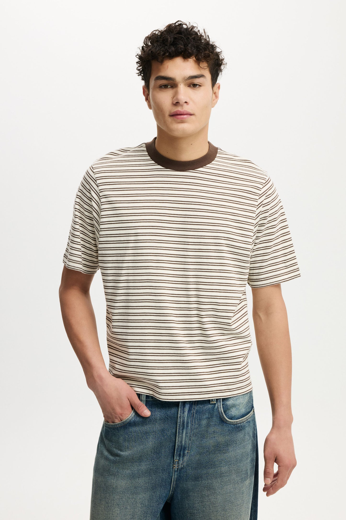 Cropped Fit T-Shirt