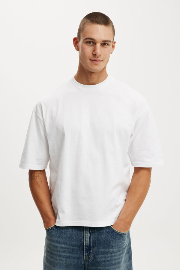 Cropped Fit T-Shirt