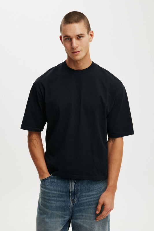 Cropped Fit T-Shirt