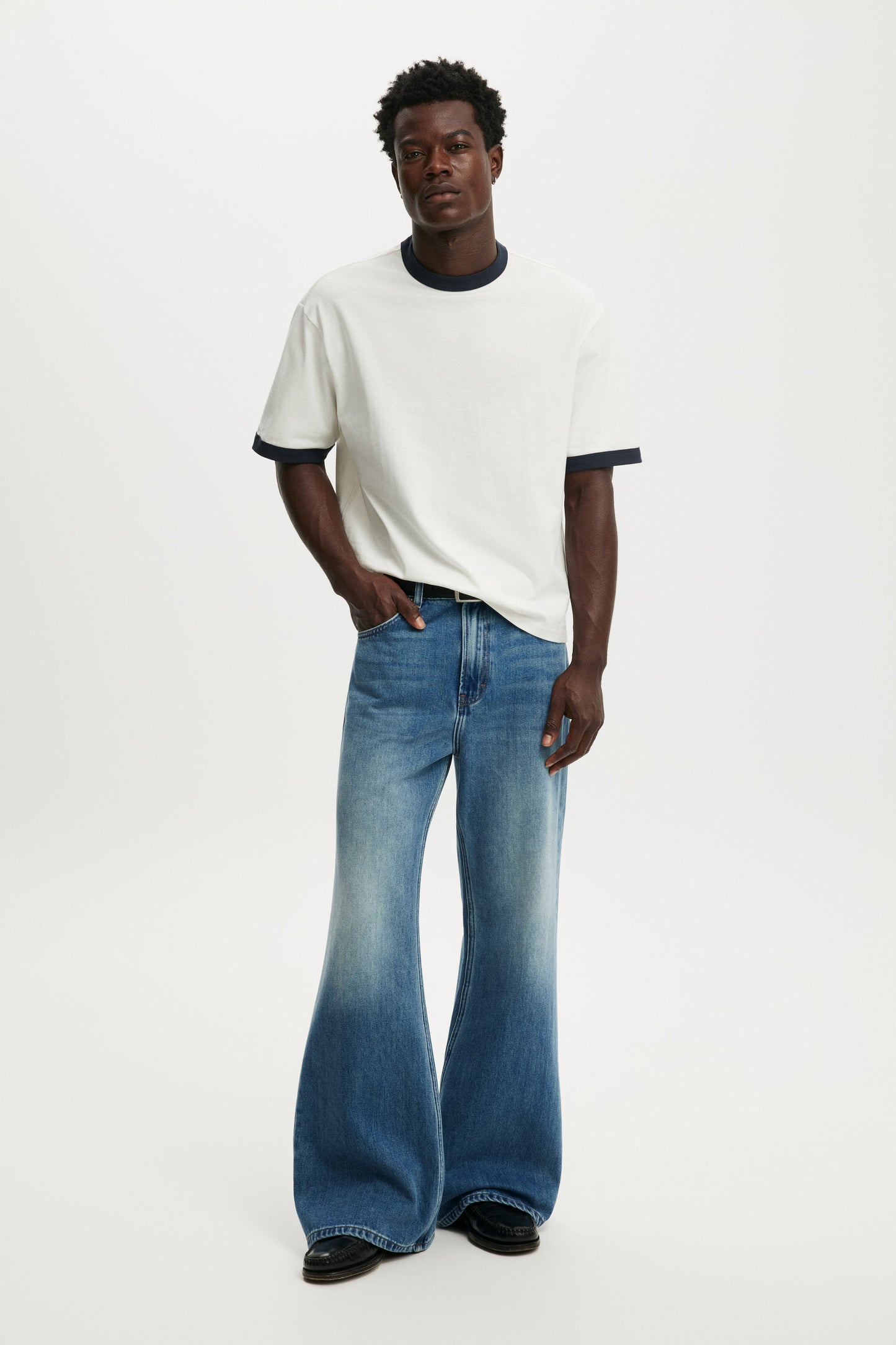 Cropped Fit T-Shirt