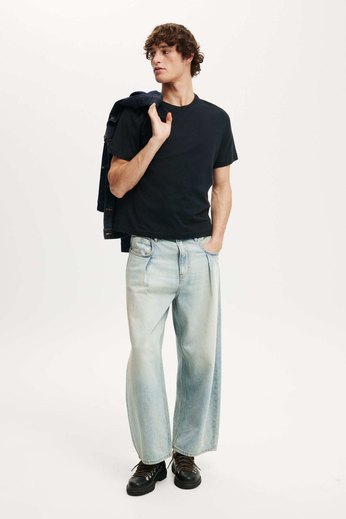 Classic Fit T-Shirt