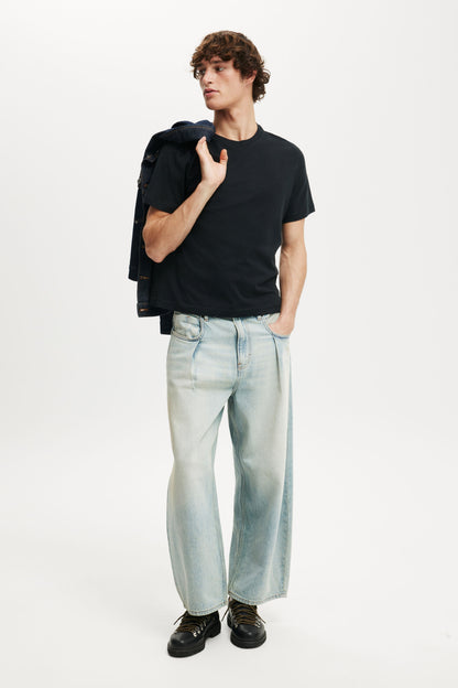 Classic Fit T-Shirt