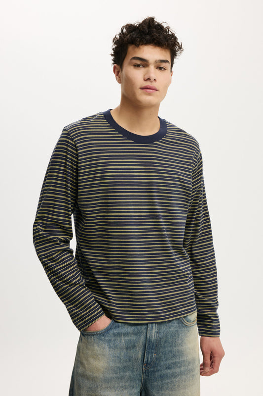 Cropped Fit Long Sleeve