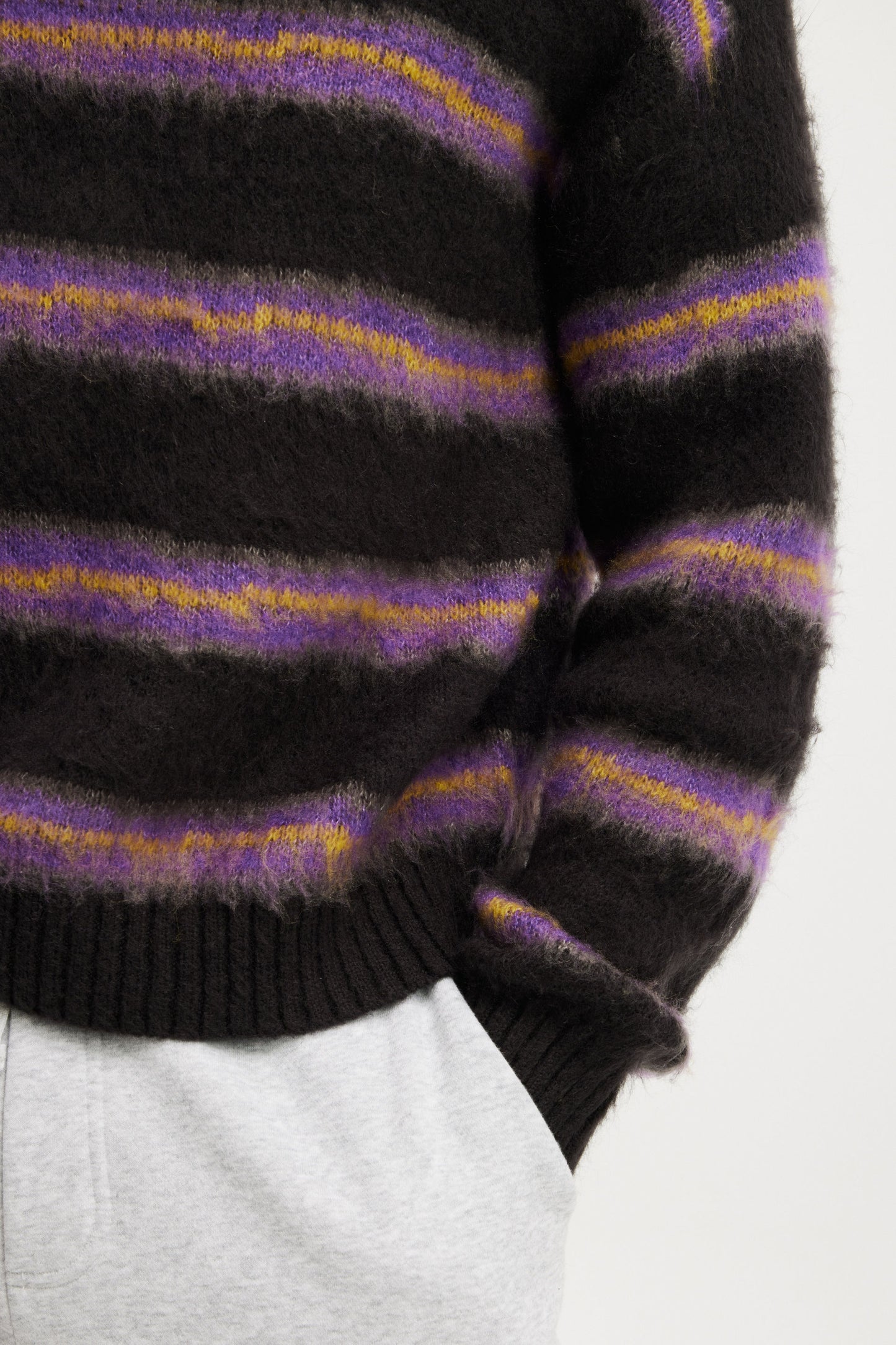 Box Fit Fuzzy Crew Knit