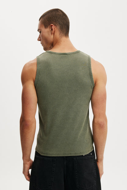 Rib Tank