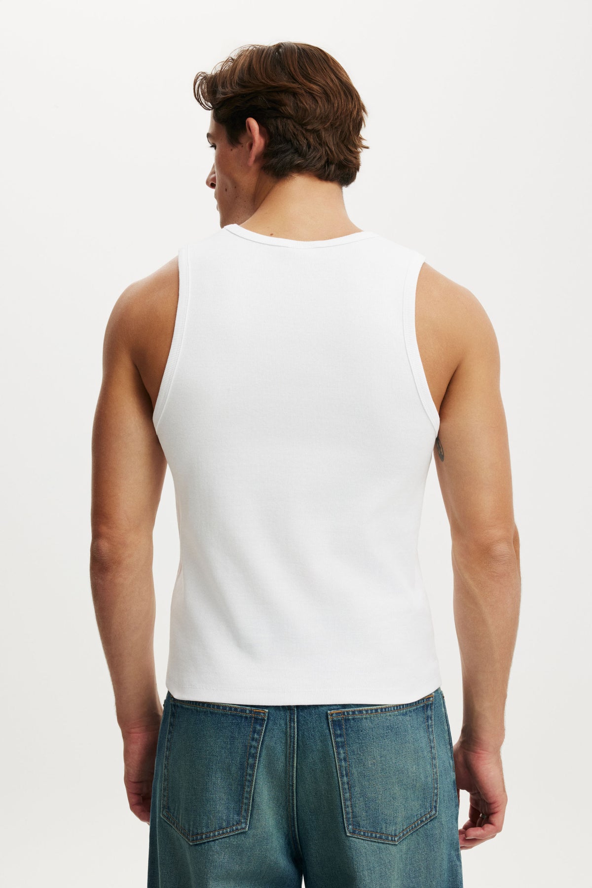 Rib Tank