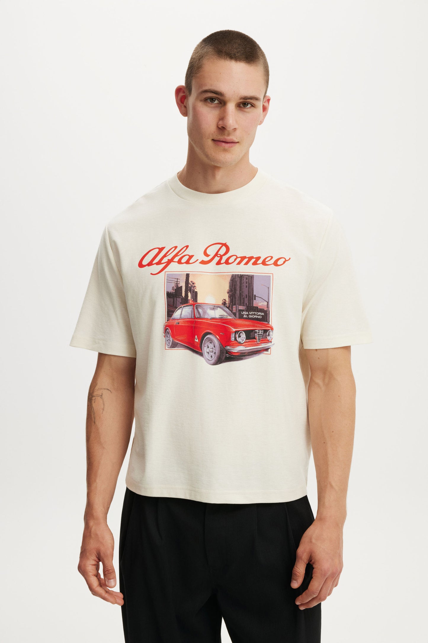 Cropped Fit Alfa Romeo T-Shirt