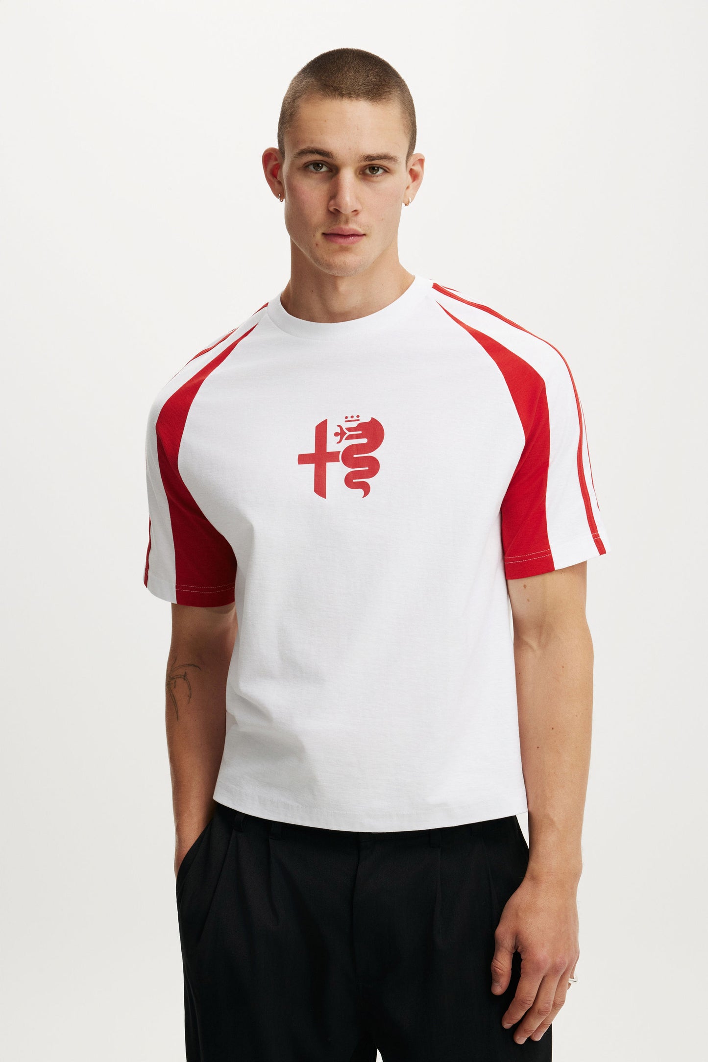 Cropped Fit Alfa Romeo T-Shirt