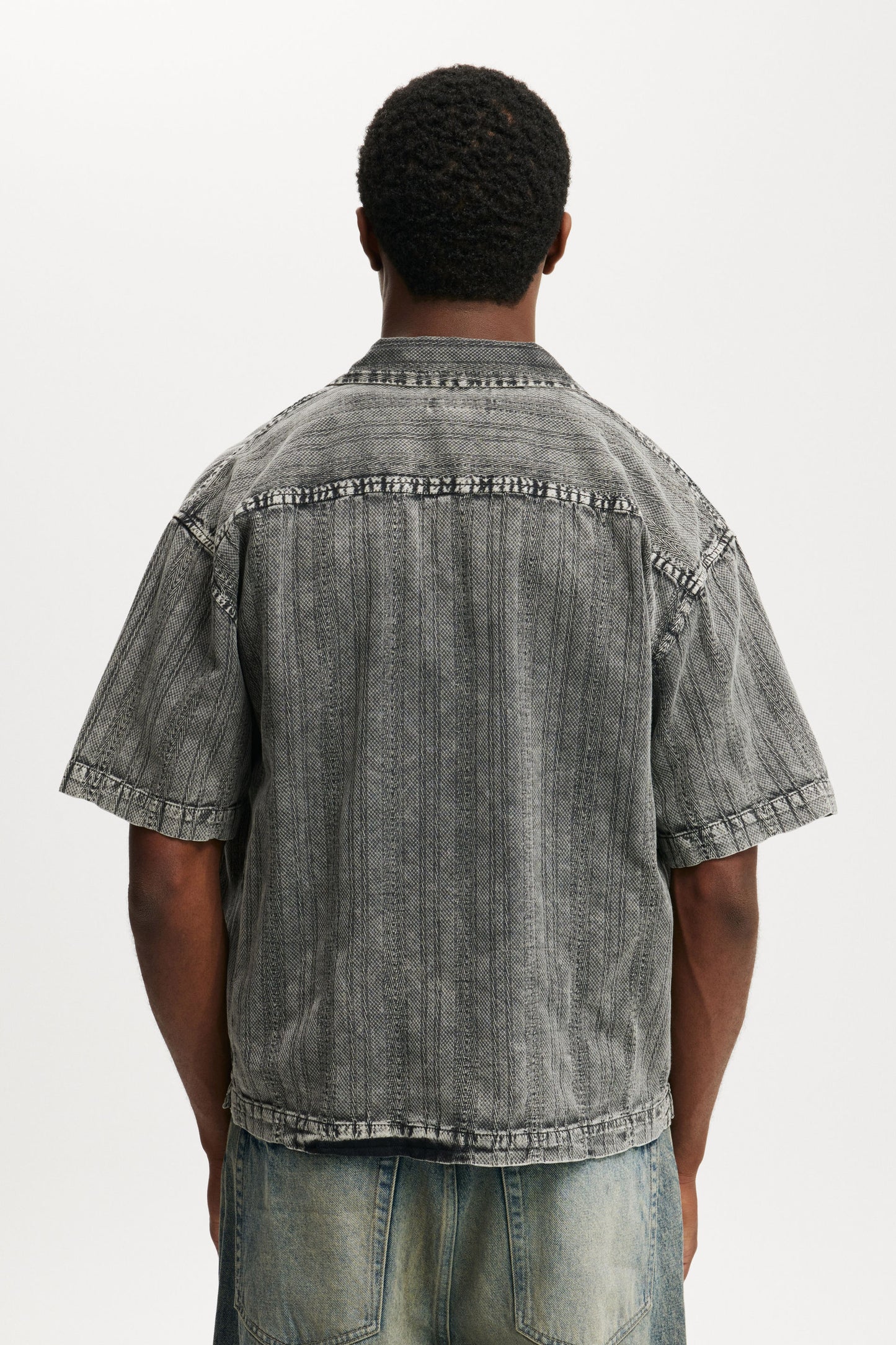 Washed Box Fit Short Sleeve Shirt