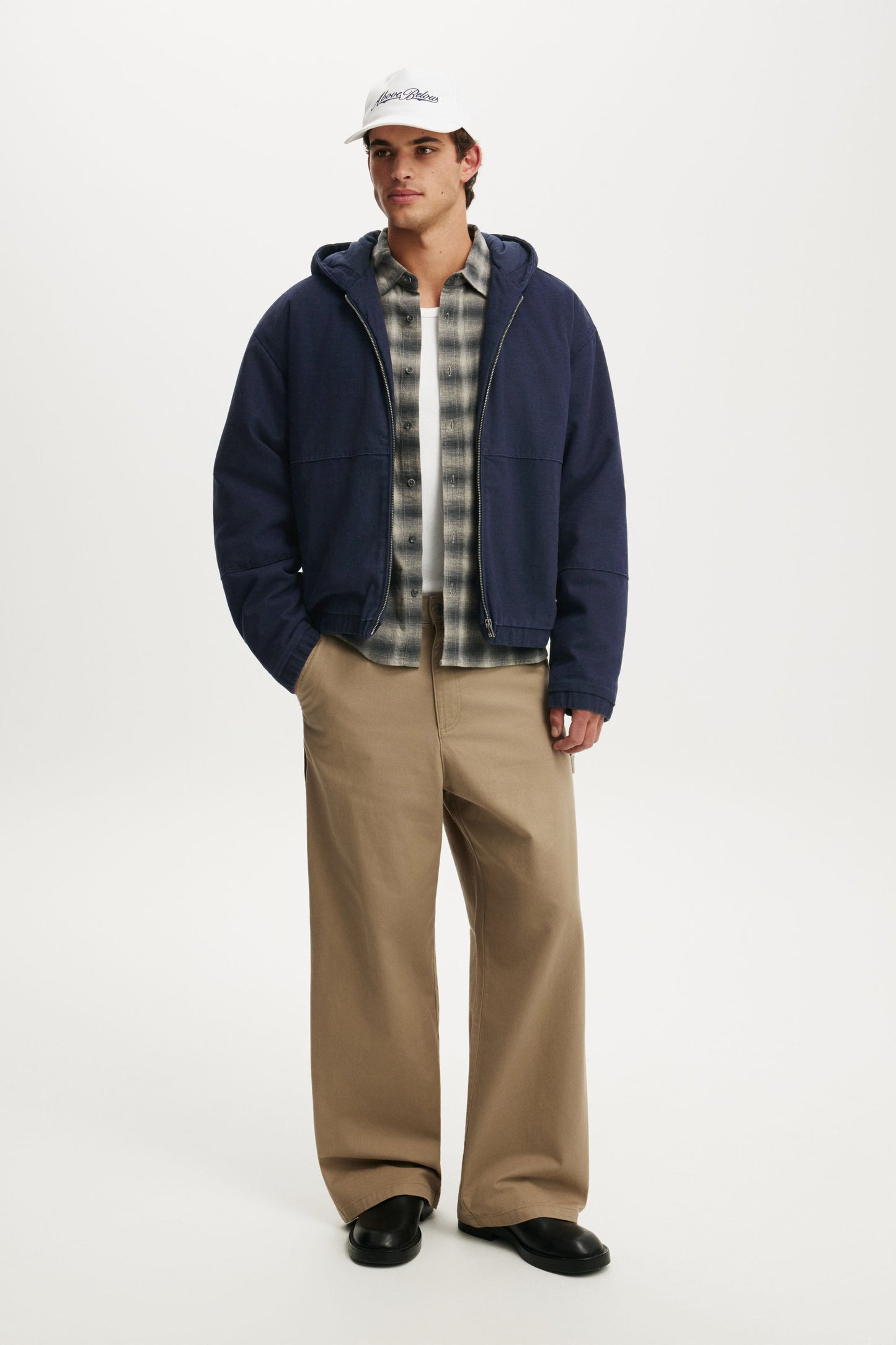 Cropped Hooded Bomber