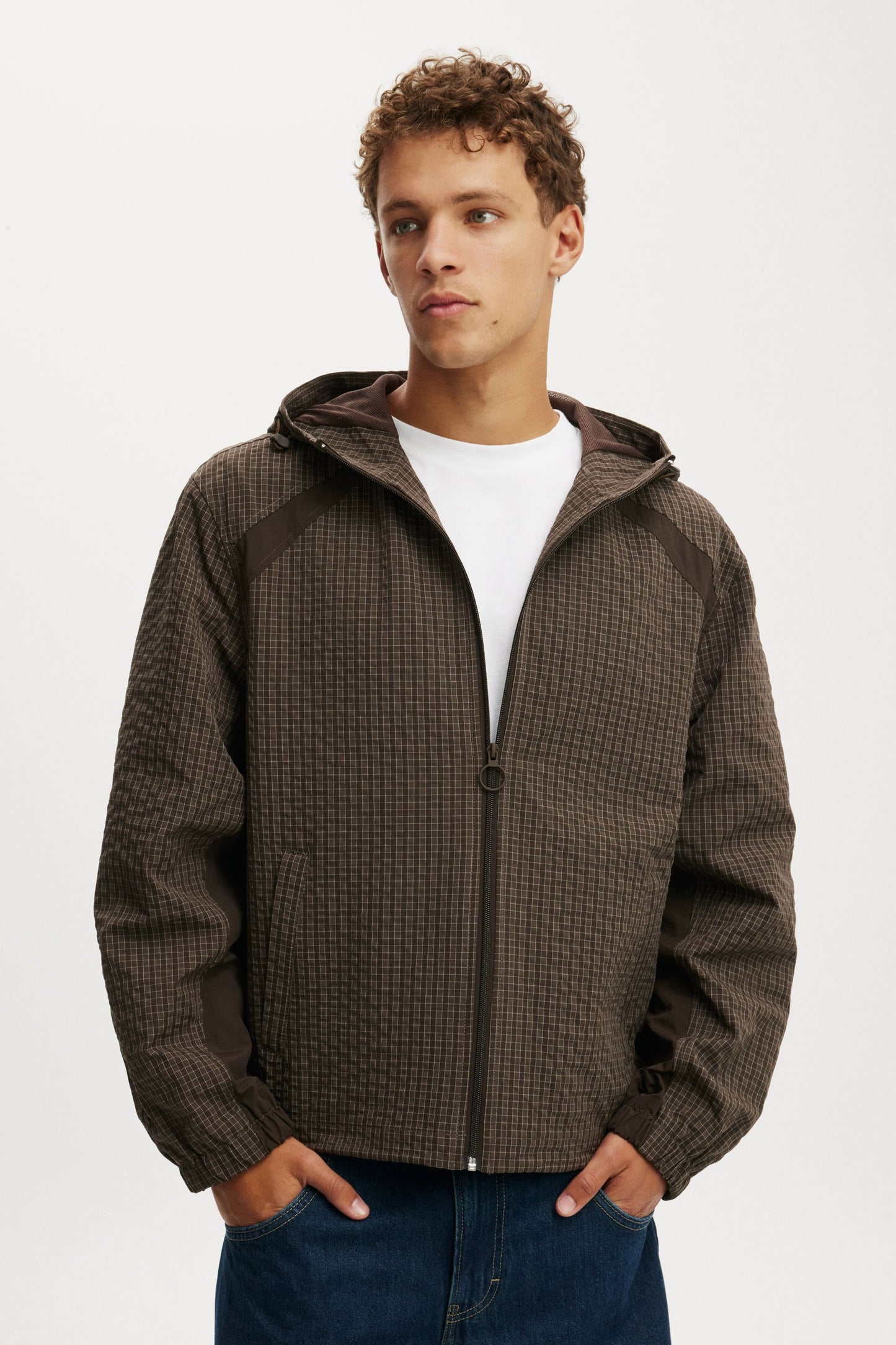 Hooded Spray Jacket