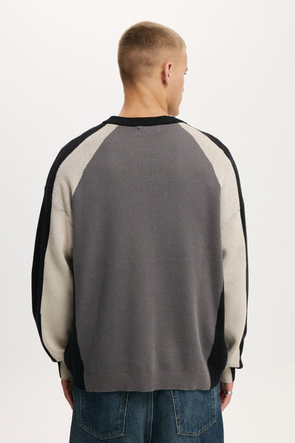 Sports Core Crew Knit