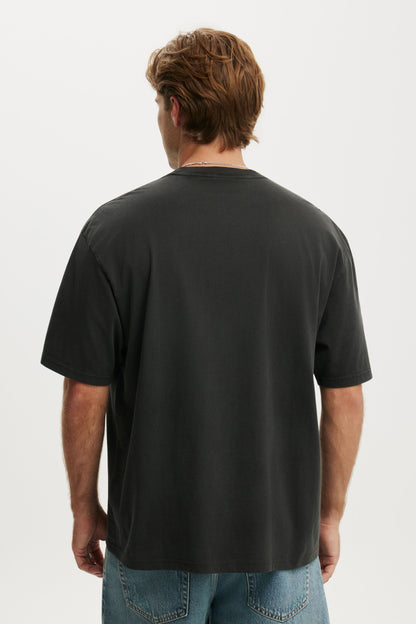 Queens of the Stone Age Music Everyday Fit T-Shirt