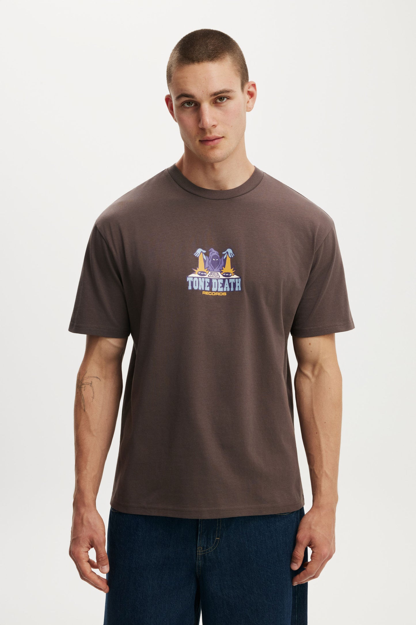 Everyday Fit Graphic T-Shirt