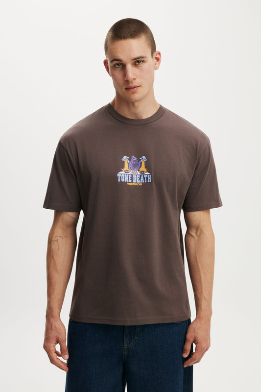 Everyday Fit Graphic T-Shirt