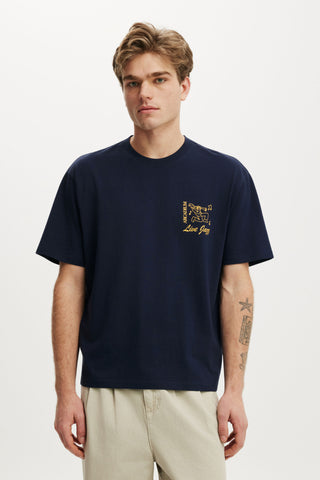 Everyday Fit Graphic T-Shirt