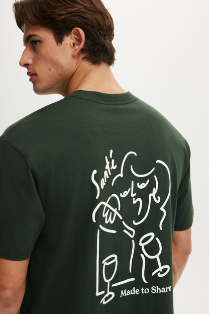Everyday Fit Graphic T-Shirt