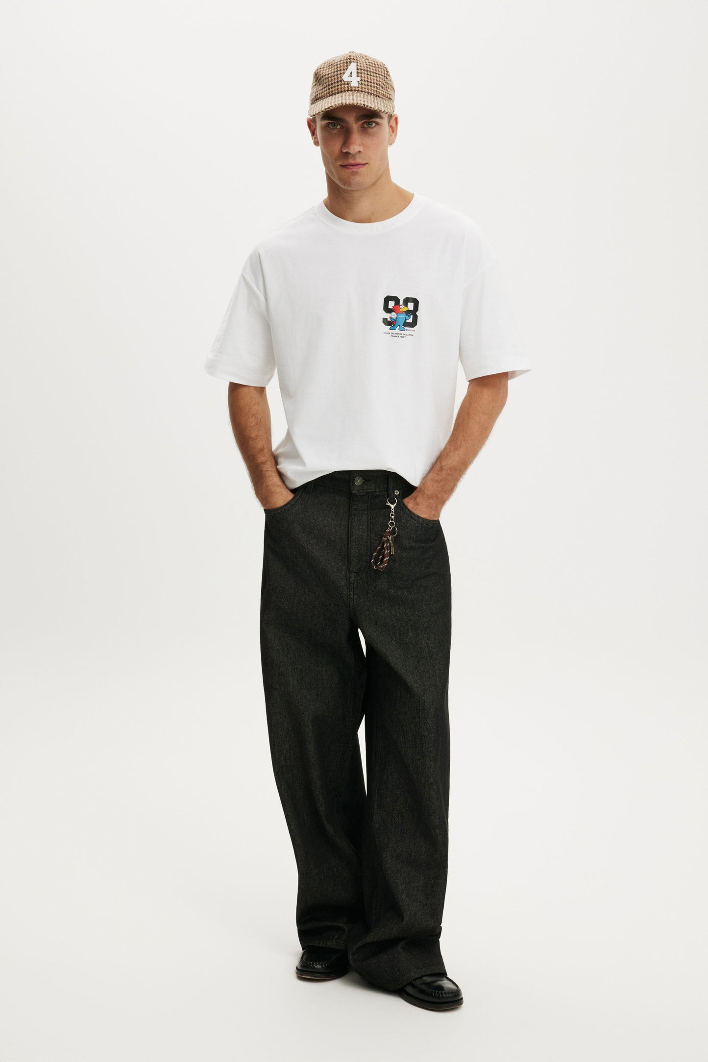 Box Fit FIFA T-Shirt