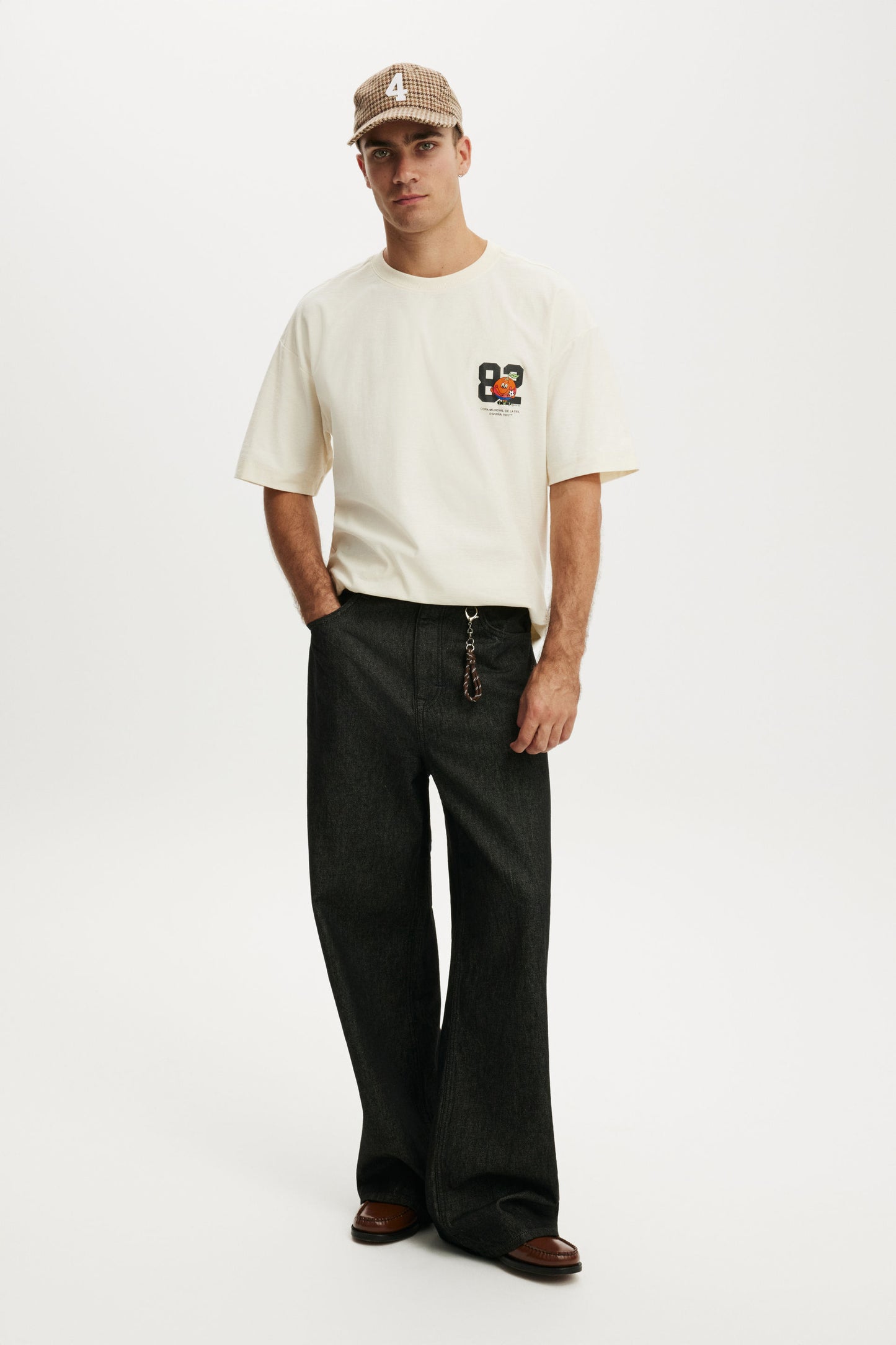 Box Fit FIFA T-Shirt