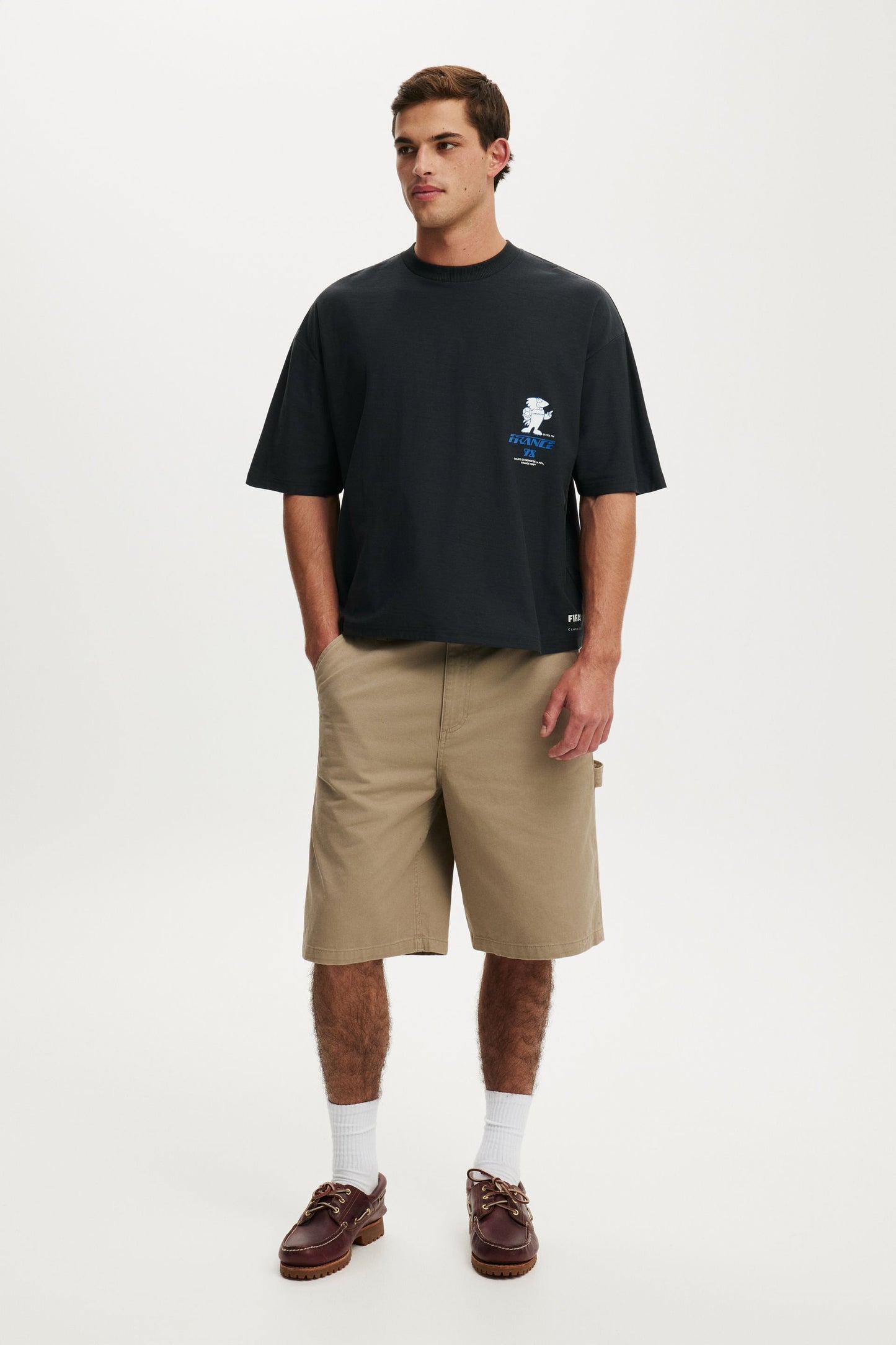 Cropped Fit FIFA T-Shirt