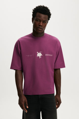 Cropped Fit Fifa T-Shirt