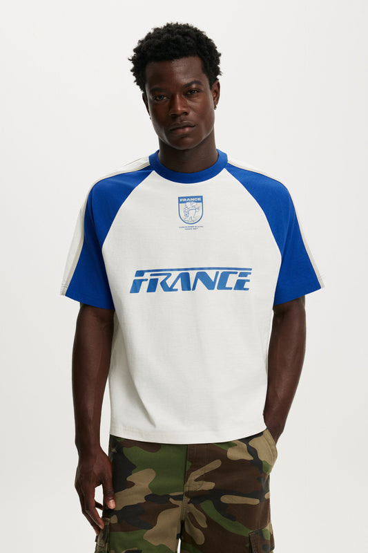 Cropped Fit Fifa T-Shirt