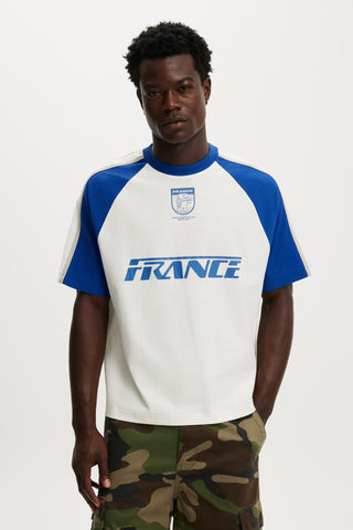 Cropped Fit Fifa T-Shirt