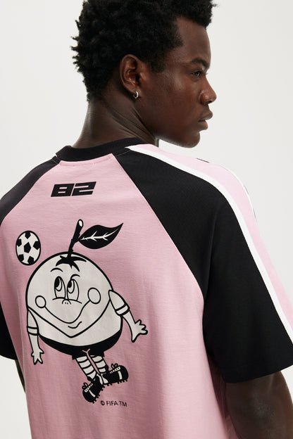 Cropped Fit Fifa T-Shirt