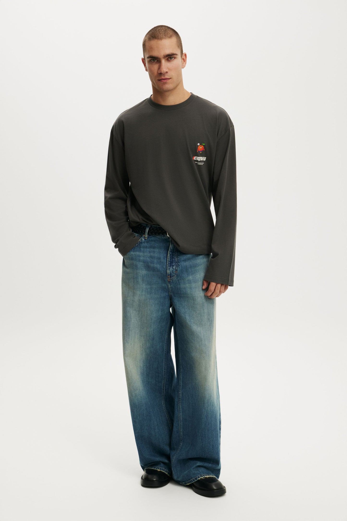 Cropped Fit FIFA Long Sleeve T-Shirt
