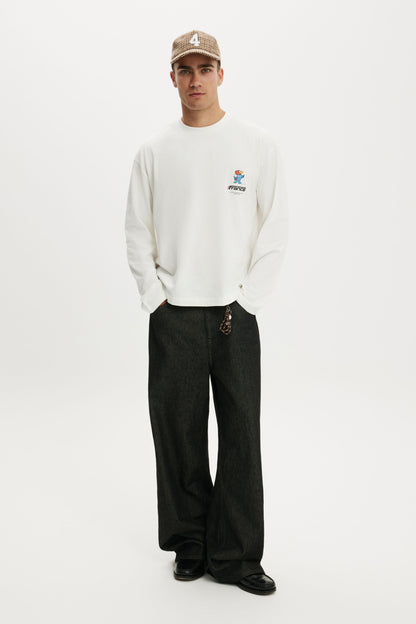Cropped Fit FIFA Long Sleeve T-Shirt