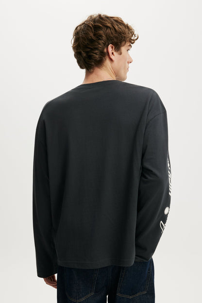 Regular Fit Graphic Ls T-Shirt