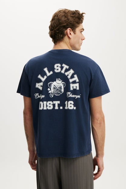 Fitted Graphic T-Shirt