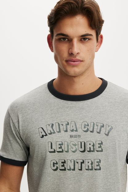 Fitted Graphic T-Shirt
