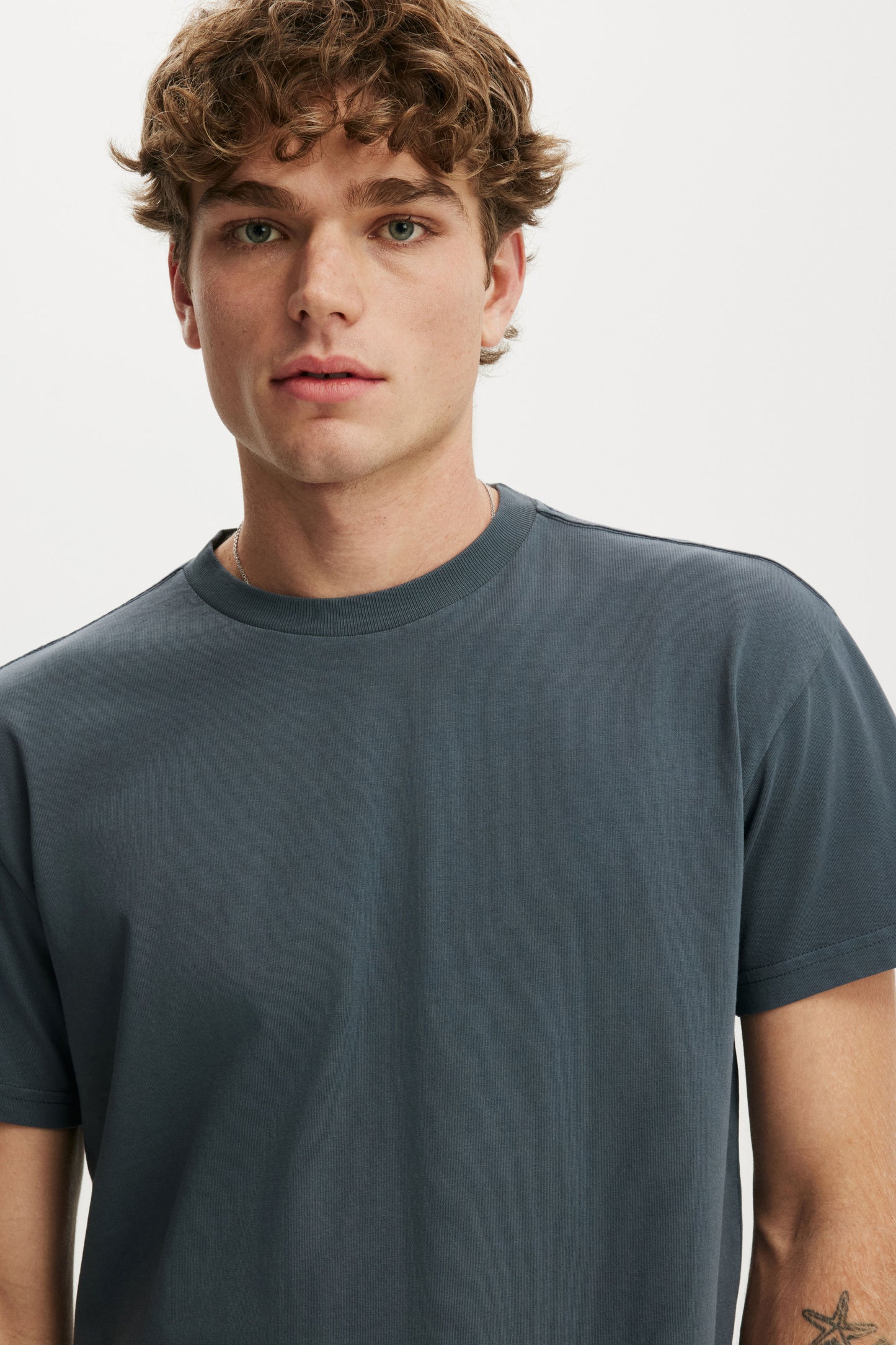 Fitted T-Shirt